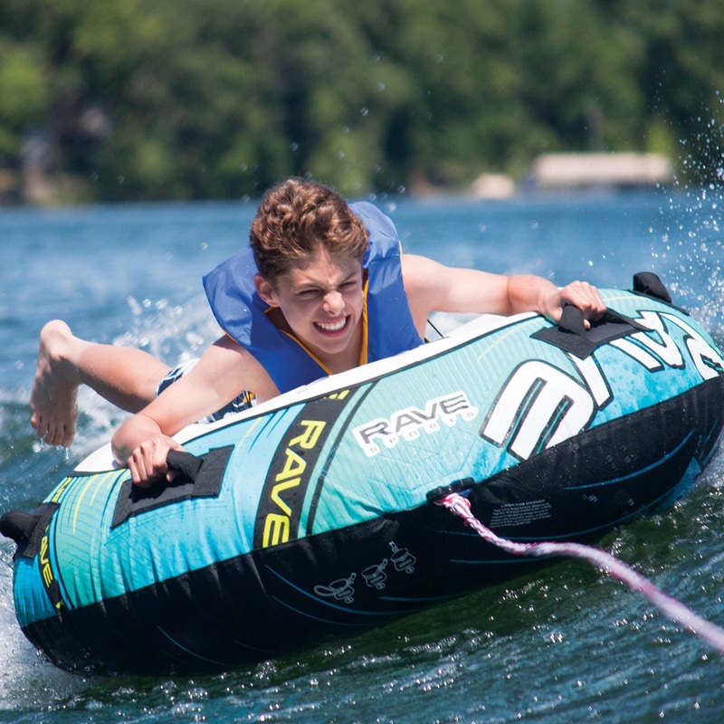 Blade 54″ Boat Towable Tube Package