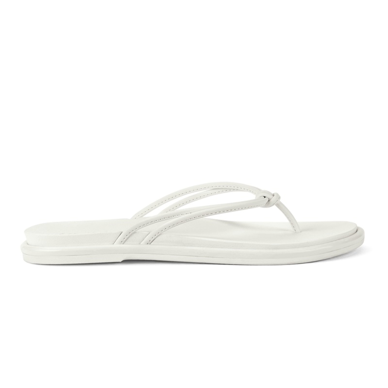Olukai Women’s Aka Beach Sandals White/White 6