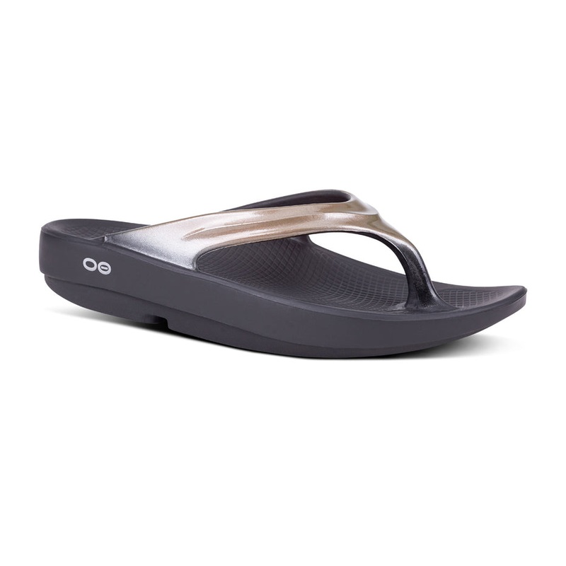 Oofos Womens Oolala Luxe 6 Latte